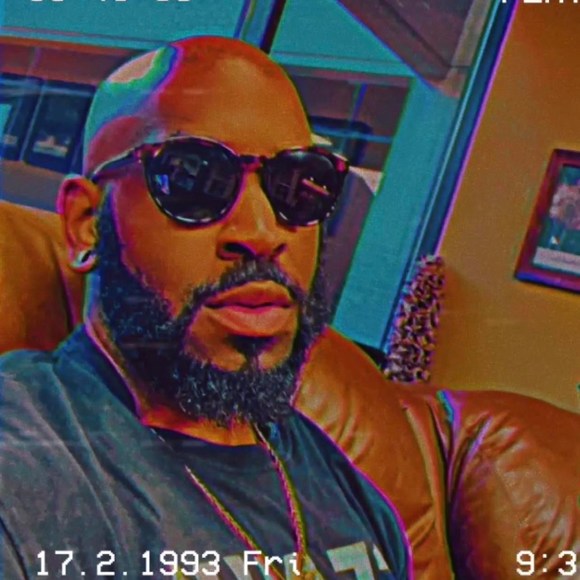 Meet your Posher, Twon - Picture 1 of 1